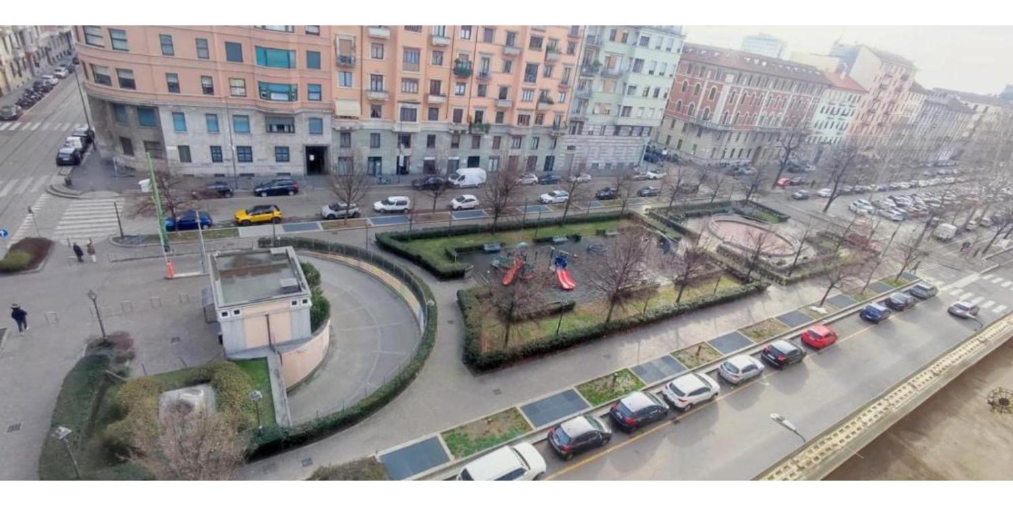2 Bedroom Gem Near Milano Centrale Fast Wi Fi Kademy House ภายนอก รูปภาพ