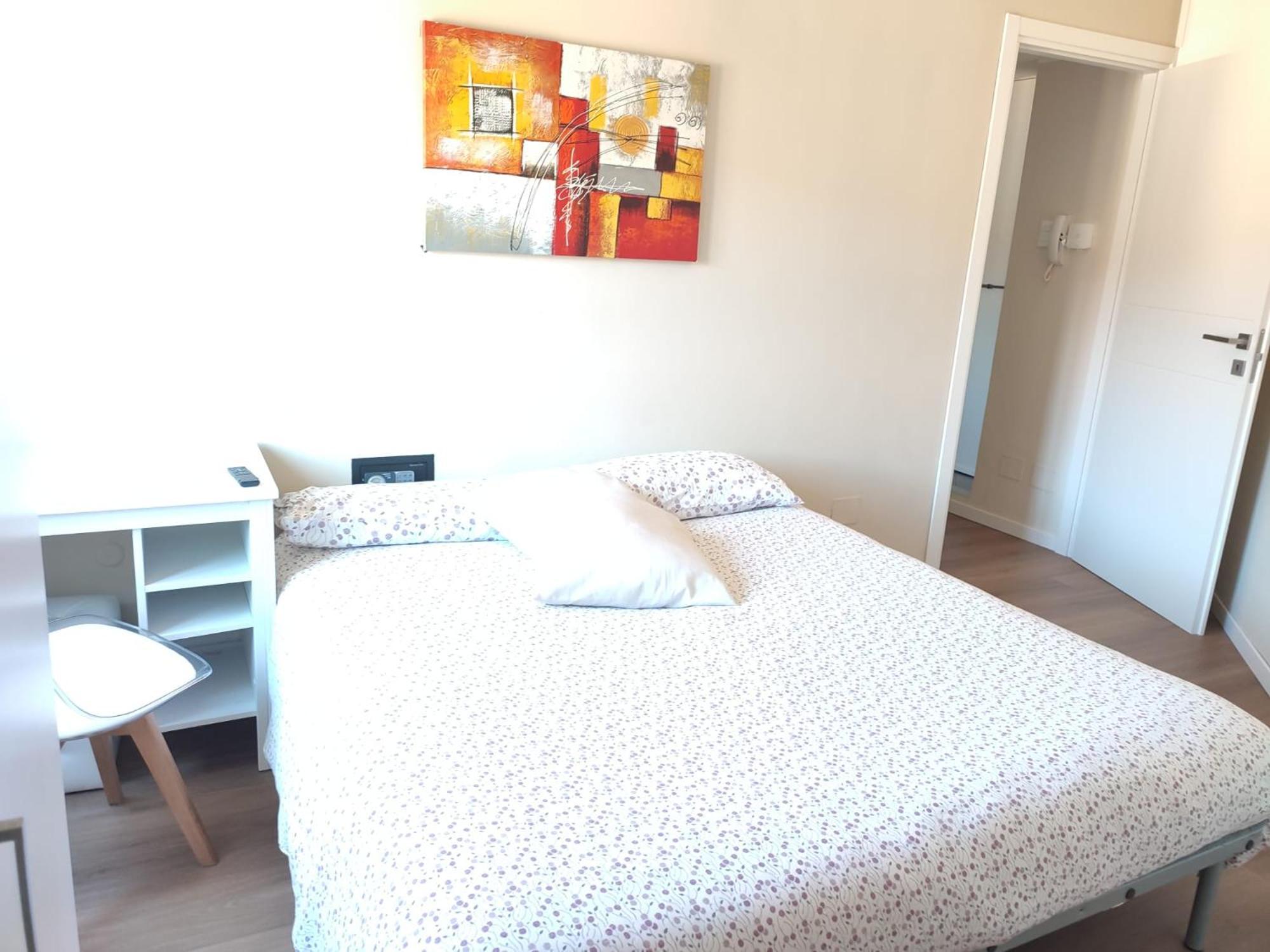 2 Bedroom Gem Near Milano Centrale Fast Wi Fi Kademy House ภายนอก รูปภาพ